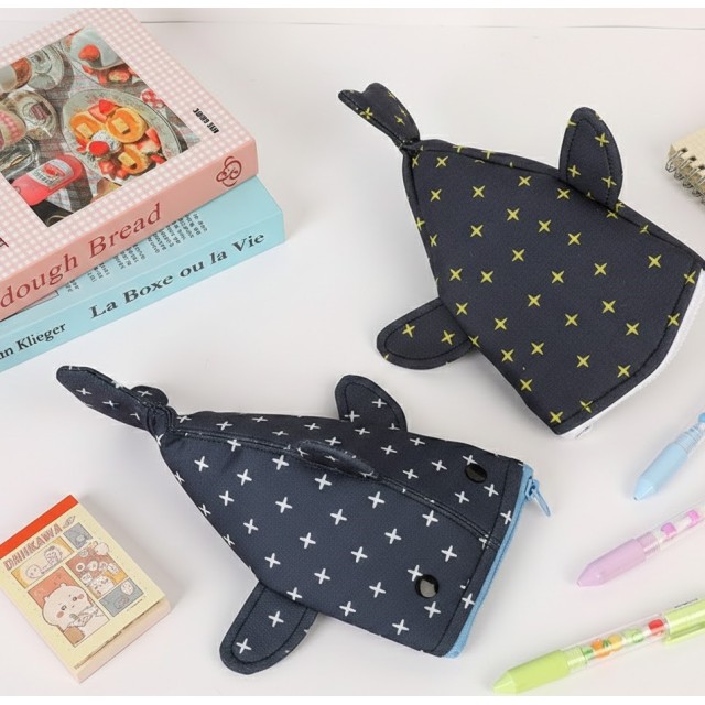 太犯規啦!!🦈超能裝 軟萌鯊魚多功能筆袋【缺色隨機】