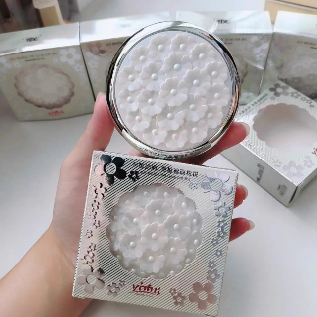 一拍柔焦肌📸勻皙沁潤•亮皙無瑕粉餅 26g