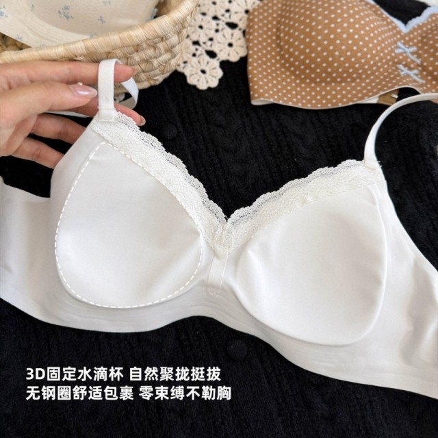 雪莉雅 Chériea🌷又甜又集中 法式碎花果凍膠無鋼圈軟支撐內衣
